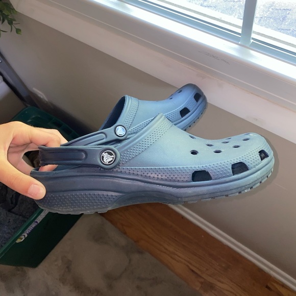 W10 Crocs - Picture 5 of 6